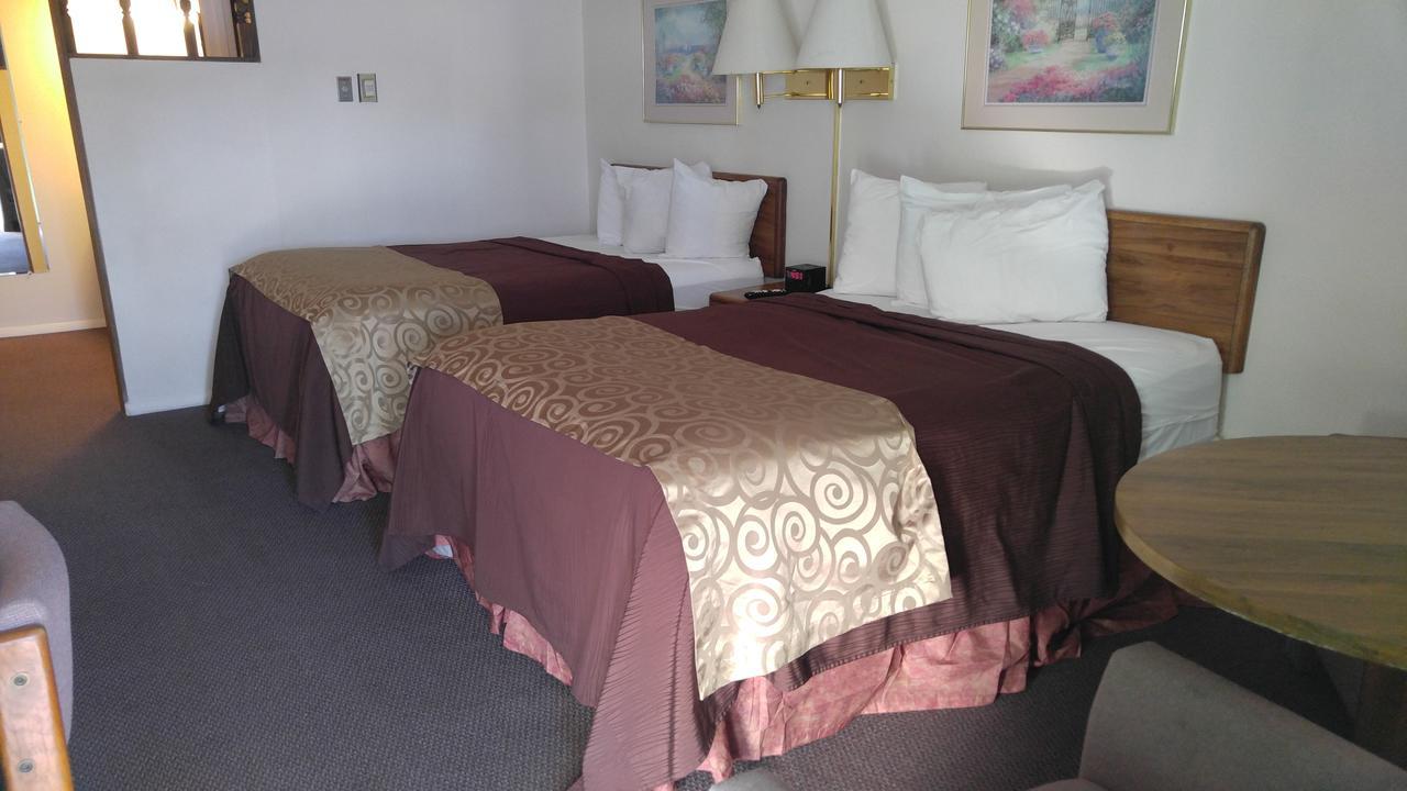 Americas Best Value Inn North Platte Exterior photo